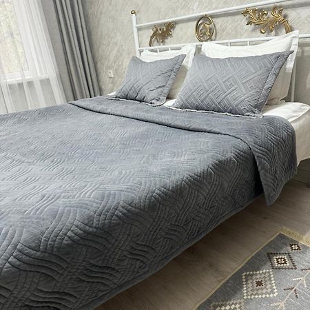 Уютная 2 Ком-Я Квартира В Центре Города, Район "Арбата" Apartment Almaty Luaran gambar