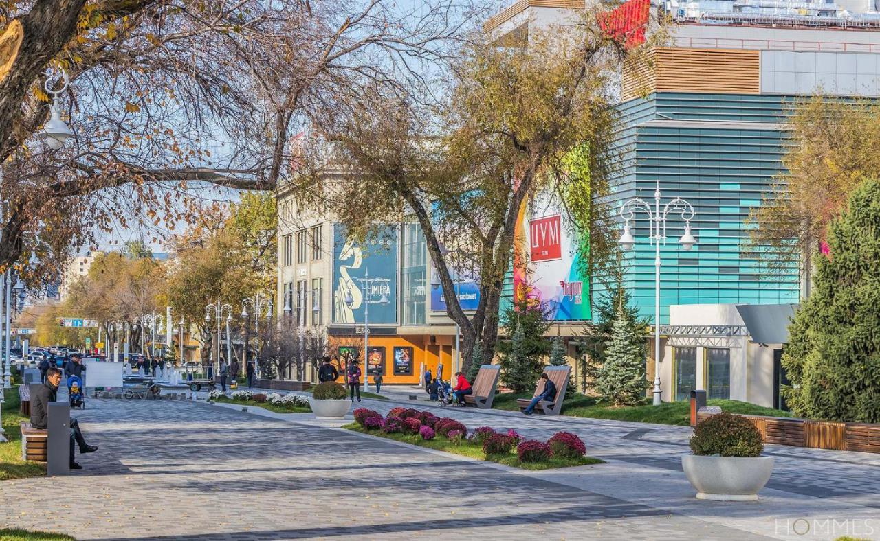 Уютная 2 Ком-Я Квартира В Центре Города, Район "Арбата" Apartment Almaty Luaran gambar