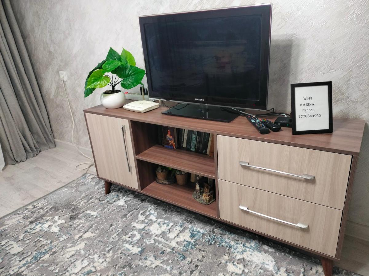 Уютная 2 Ком-Я Квартира В Центре Города, Район "Арбата" Apartment Almaty Luaran gambar